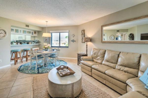 Anna Maria Island Resort Condo with Pool Access!